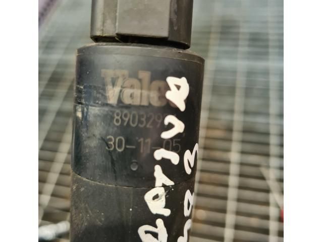 bontott CHEVROLET CAPTIVA Első Ablakmosó Szivattyú