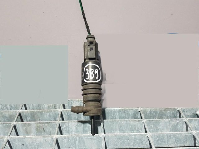 bontott CHEVROLET CAPTIVA Első Ablakmosó Szivattyú