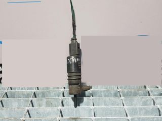 bontott CHEVROLET CAPTIVA Első Ablakmosó Szivattyú