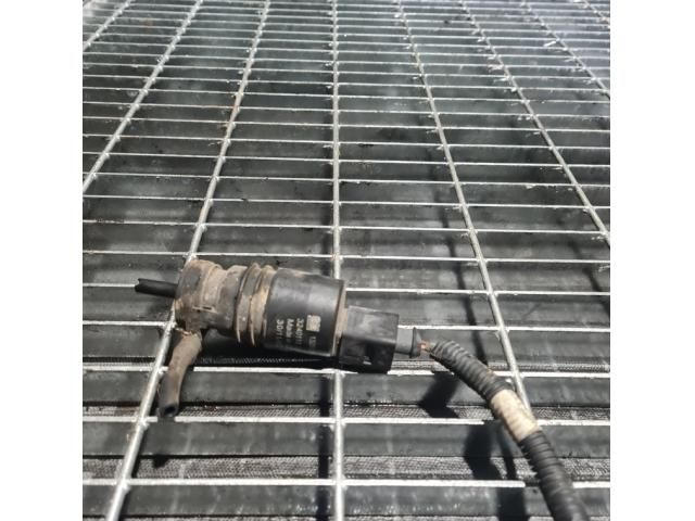 bontott CHEVROLET CAPTIVA Első Ablakmosó Szivattyú