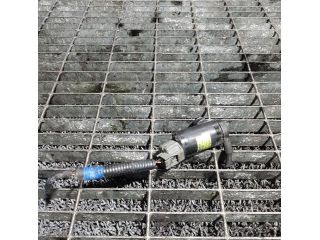 bontott CHEVROLET CAPTIVA Első Ablakmosó Szivattyú