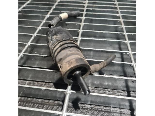 bontott CHEVROLET CAPTIVA Első Ablakmosó Szivattyú