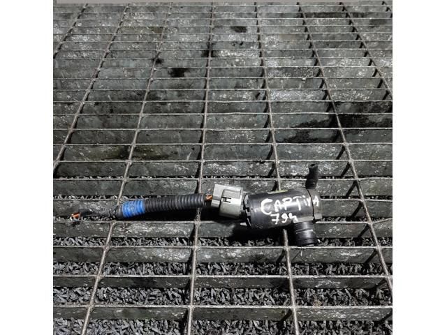 bontott CHEVROLET CAPTIVA Első Ablakmosó Szivattyú