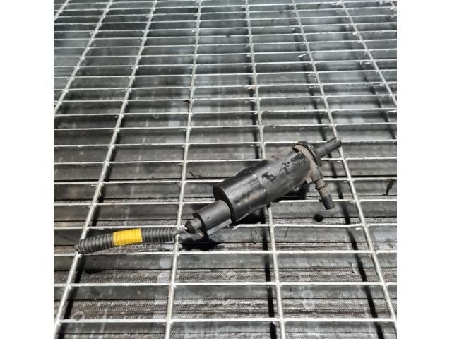 bontott CHEVROLET CAPTIVA Első Ablakmosó Szivattyú