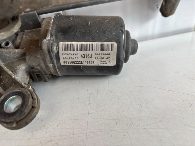 bontott CHEVROLET CAPTIVA Első Ablaktörlő Szerkezet Motorral