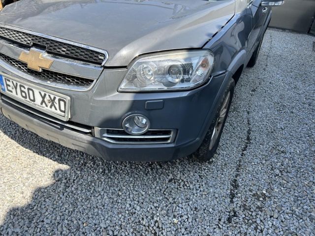 bontott CHEVROLET CAPTIVA Első Lökhárító (Üresen)