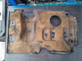 bontott CHEVROLET CAPTIVA Felső Hűtőburkolat