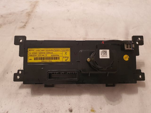 bontott CHEVROLET CAPTIVA Fűtéskapcsoló (digit klímás)