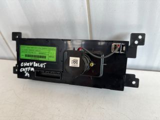 bontott CHEVROLET CAPTIVA Fűtéskapcsoló (digit klímás)