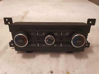 bontott CHEVROLET CAPTIVA Fűtéskapcsoló (digit klímás)