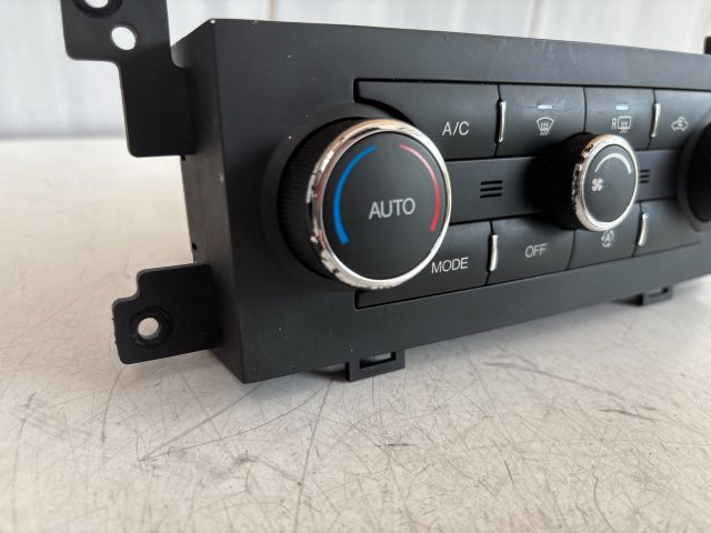 bontott CHEVROLET CAPTIVA Fűtéskapcsoló (digit klímás)