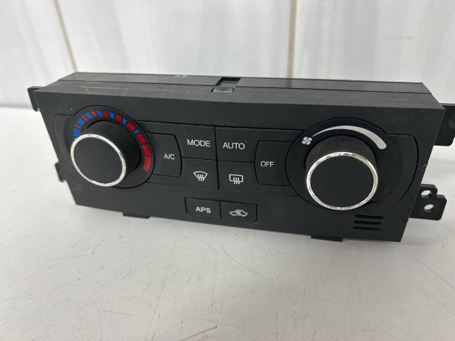 bontott CHEVROLET CAPTIVA Fűtéskapcsoló (manuális klímás)