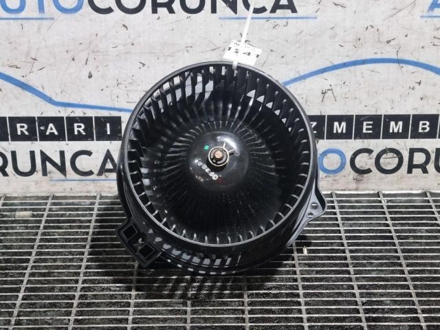 bontott CHEVROLET CAPTIVA Fűtőmotor (Klímás)