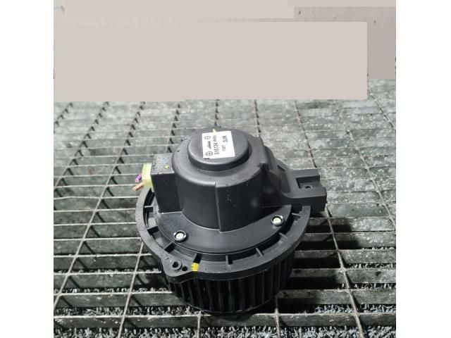 bontott CHEVROLET CAPTIVA Fűtőmotor (Klímás)