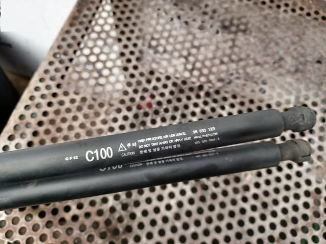 bontott CHEVROLET CAPTIVA Gázrugós Kitámasztó Teleszkóp Csomagtérajtó Bal