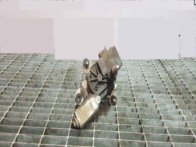 bontott CHEVROLET CAPTIVA Hátsó Ablaktörlő Motor