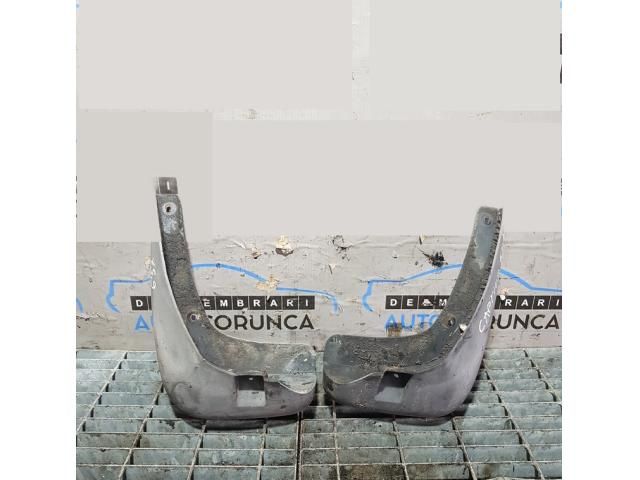 bontott CHEVROLET CAPTIVA Hátsó Sárvédő Gumi Pár