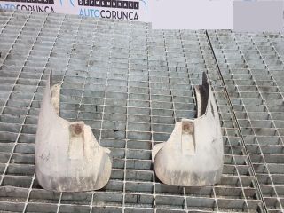 bontott CHEVROLET CAPTIVA Hátsó Sárvédő Gumi Pár