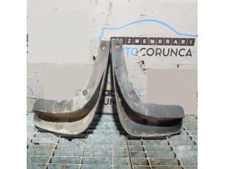 bontott CHEVROLET CAPTIVA Hátsó Sárvédő Gumi Pár