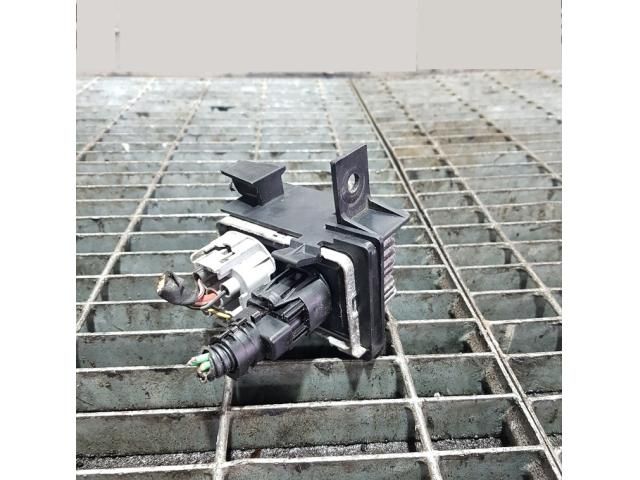 bontott CHEVROLET CAPTIVA Izzító Relé