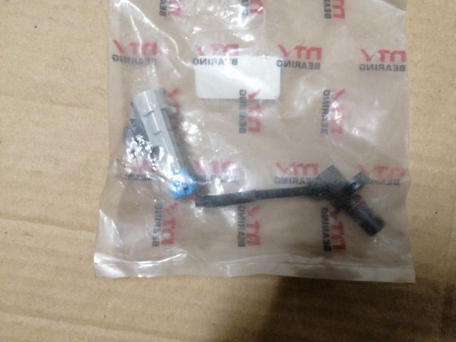 bontott CHEVROLET CAPTIVA Jobb első ABS Jeladó