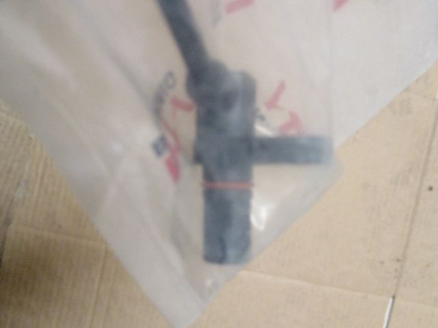 bontott CHEVROLET CAPTIVA Jobb első ABS Jeladó