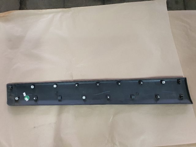 bontott CHEVROLET CAPTIVA Jobb első Ajtó Díszléc