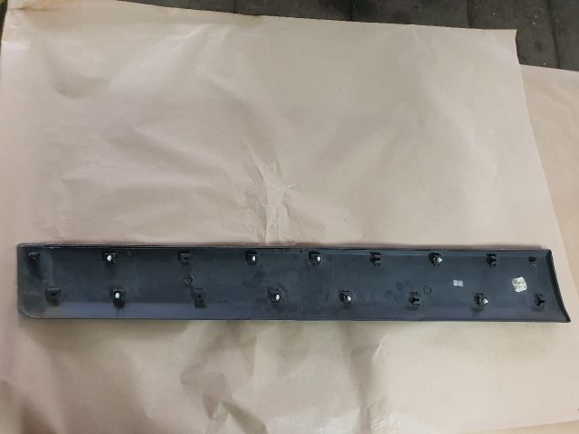 bontott CHEVROLET CAPTIVA Jobb első Ajtó Díszléc