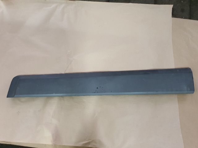 bontott CHEVROLET CAPTIVA Jobb első Ajtó Díszléc