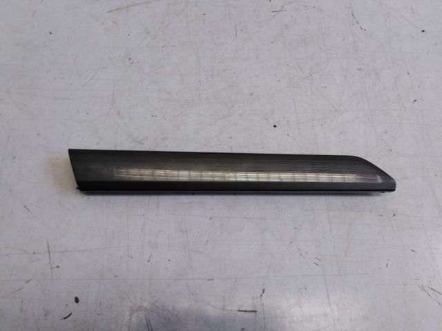 bontott CHEVROLET CAPTIVA Jobb első Ajtó Kárpit Díszléc