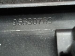 bontott CHEVROLET CAPTIVA Jobb első Ajtó Kárpit Díszléc