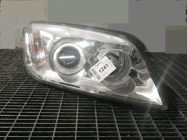 bontott CHEVROLET CAPTIVA Jobb Fényszóró