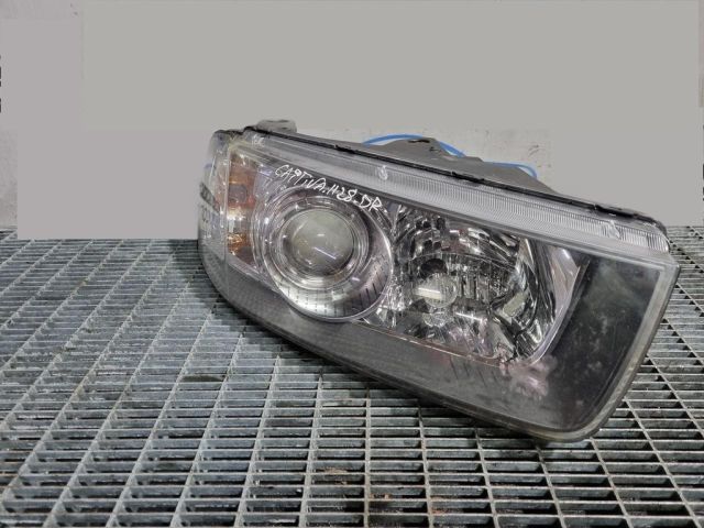 bontott CHEVROLET CAPTIVA Jobb Fényszóró