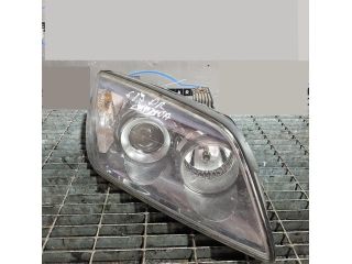 bontott CHEVROLET CAPTIVA Jobb Fényszóró