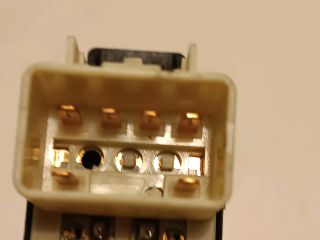 bontott CHEVROLET CAPTIVA Jobb hátsó Ablakemelő Kapcsoló