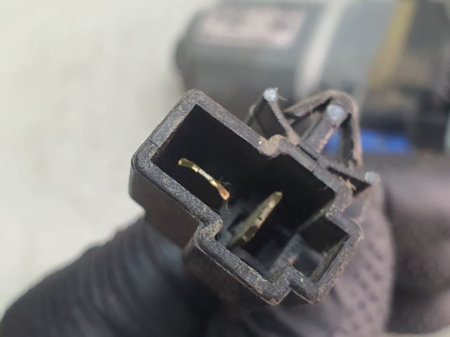 bontott CHEVROLET CAPTIVA Jobb hátsó Ablakemelő Szerkezet (Elektromos)