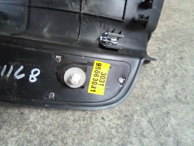 bontott CHEVROLET CAPTIVA Jobb hátsó Belső Küszöb Burkolat