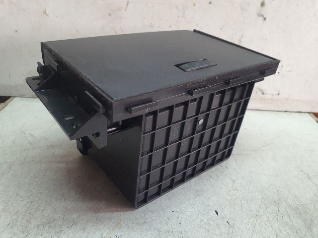 bontott CHEVROLET CAPTIVA Kesztyűtartó