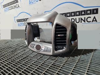 bontott CHEVROLET CAPTIVA Középső Szellőző