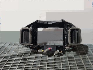 bontott CHEVROLET CAPTIVA Középső Szellőző