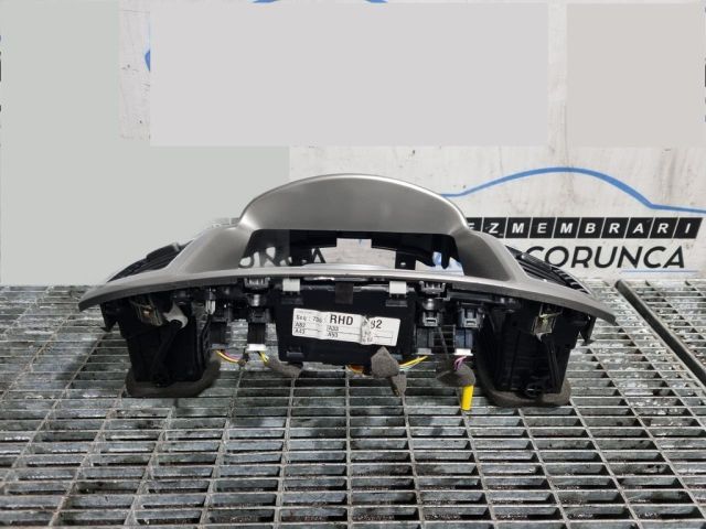 bontott CHEVROLET CAPTIVA Középső Szellőző