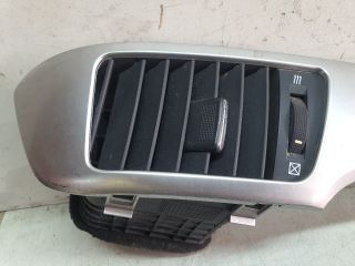 bontott CHEVROLET CAPTIVA Középső Szellőző