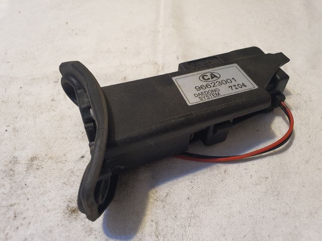 bontott CHEVROLET CAPTIVA Központizár Motor Tankajtó