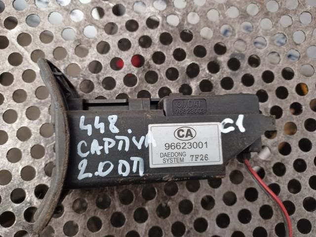 bontott CHEVROLET CAPTIVA Központizár Motor Tankajtó