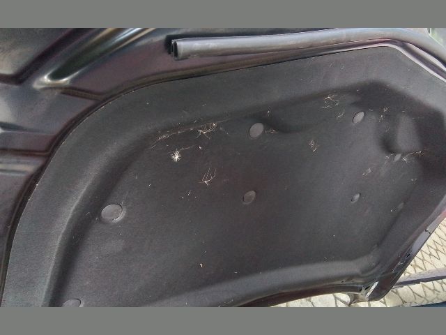 bontott CHEVROLET CAPTIVA Motorháztető Szigetelés