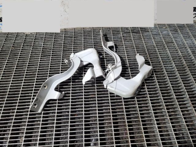 bontott CHEVROLET CAPTIVA Motorháztető Zsanér Pár