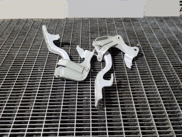 bontott CHEVROLET CAPTIVA Motorháztető Zsanér Pár