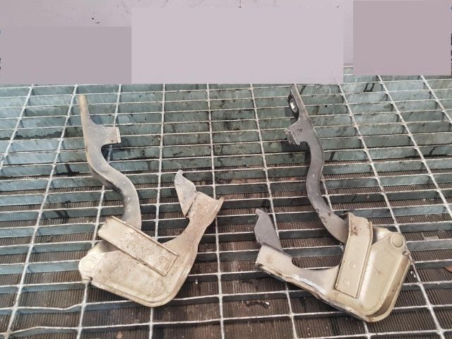 bontott CHEVROLET CAPTIVA Motorháztető Zsanér Pár