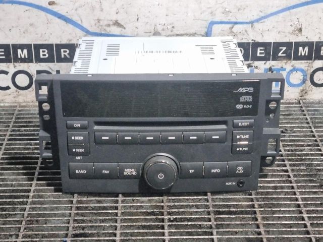 bontott CHEVROLET CAPTIVA Rádió / CD