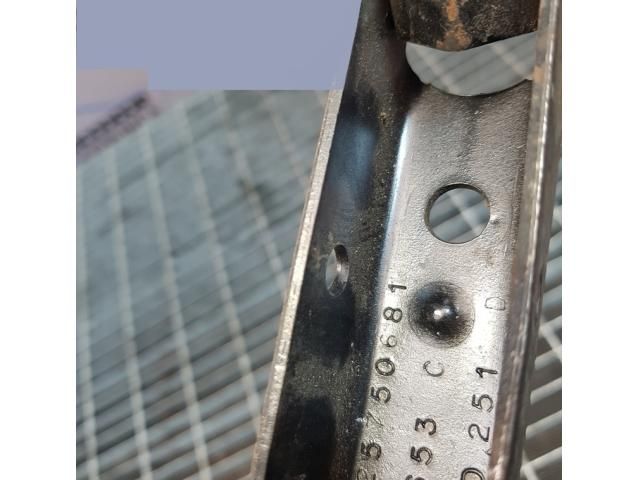 bontott CHEVROLET CAPTIVA Szerszámkészlet